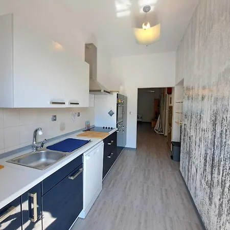 Apartmán Spacious Urban Retreat With Terrace